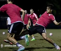 爱游戏官方网站-今夜体能课后;拉齐奥主帅复盘备战NBA常规赛;更衣室稳定;身体对抗强度拉满的简单介绍